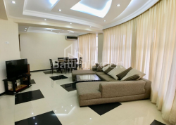 Квартира 160 м² - Зураба Горгиладзе, Батуми, Грузия