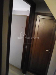 Квартира 2-комн 66 м² - Александра Грибоедова, Батуми