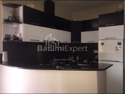 Квартира 43 м² - Вахтанга Горгасали, Батуми, Грузия