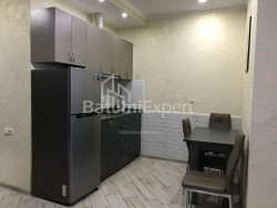 Квартира 2-комн 35.2 м² - Нико Пиросмани, Батуми