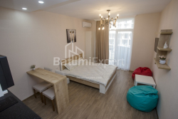 Квартира 27 м² - Шерифа Химшиашвили, Батуми, Грузия