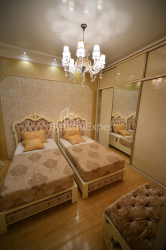 Квартира 3-комн 84 м² - Руставели, Батуми