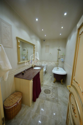 Квартира 3-комн 84 м² - Руставели, Батуми
