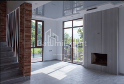 Частный дом 6-комн 230 м² - Петре Ибери, Гонио