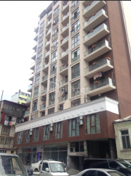 Торговая площадь 200 м² - Царя Парнаваза, Батуми