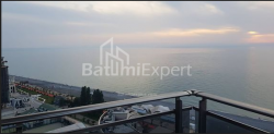 Квартира 2-комн 47 м² - Шерифа Химшиашвили, Батуми