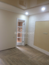 Квартира 2-комн 47 м² - Юсуфа Кобаладзе, Батуми