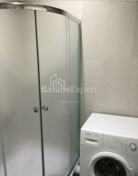 Квартира 2-комн 43 м² - Вахтанга Горгасали, Батуми