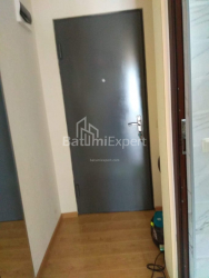 Квартира 2-комн 42 м² - Шалва Инасаридзе, Батуми