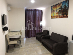 Квартира 2-комн 45.8 м² - Шерифа Химшиашвили, Батуми