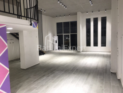 Офис 2-комн 130 м² - Еквтиме Такаишвили, Батуми