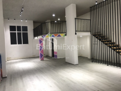 Офис 2-комн 130 м² - Еквтиме Такаишвили, Батуми