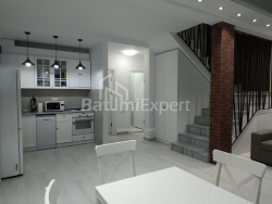 Частный дом 5-комн 180 м² - Петре Ибери, Гонио