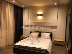 Частный дом 10-комн 1000 м² - Петре Ибери, Гонио