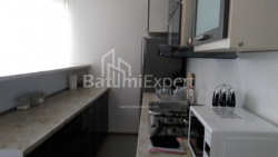 Квартира 3-комн 70 м² - Шерифа Химшиашвили, Батуми