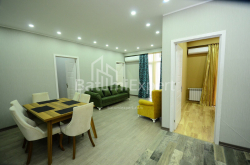Квартира 4-комн 91 м² - Зураба Горгиладзе, Батуми