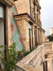 Квартира 4-комн 110 м² - Николоза Бараташвили, Батуми